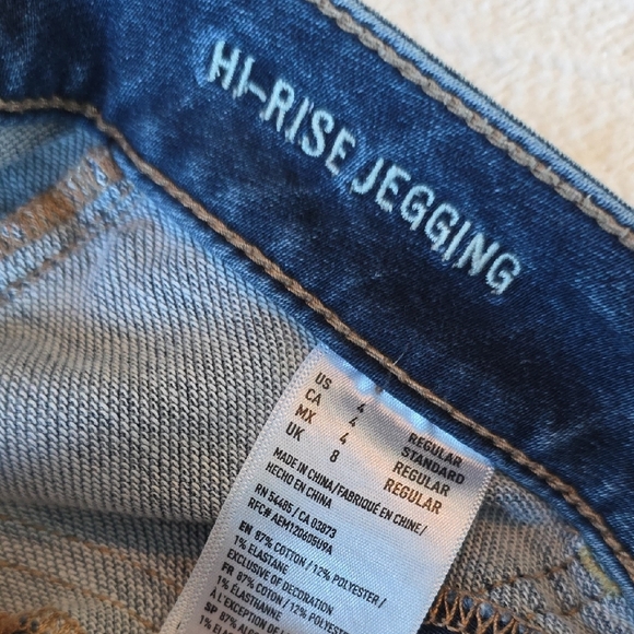 American Eagle Outfitters Women's Dark Blue Ripped Skinny Jeans - Picture 3 of 5